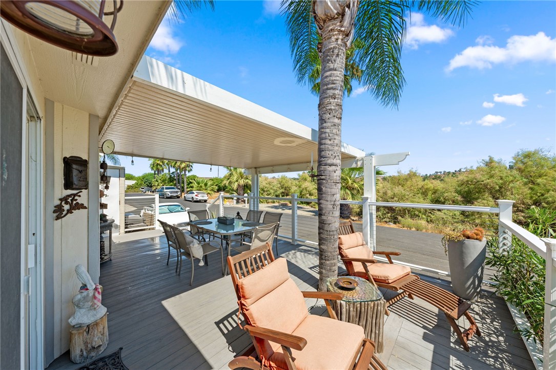 32000 Riverside Dr. J-8