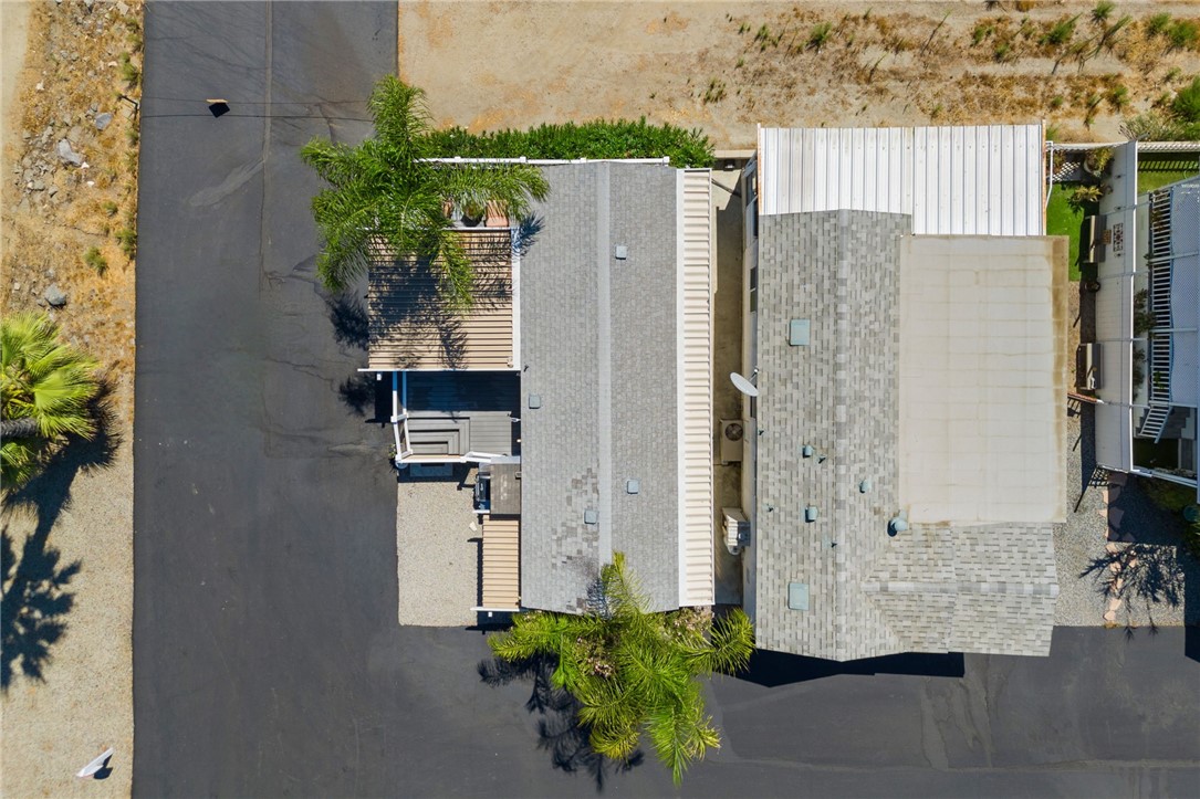 32000 Riverside Dr. J-8