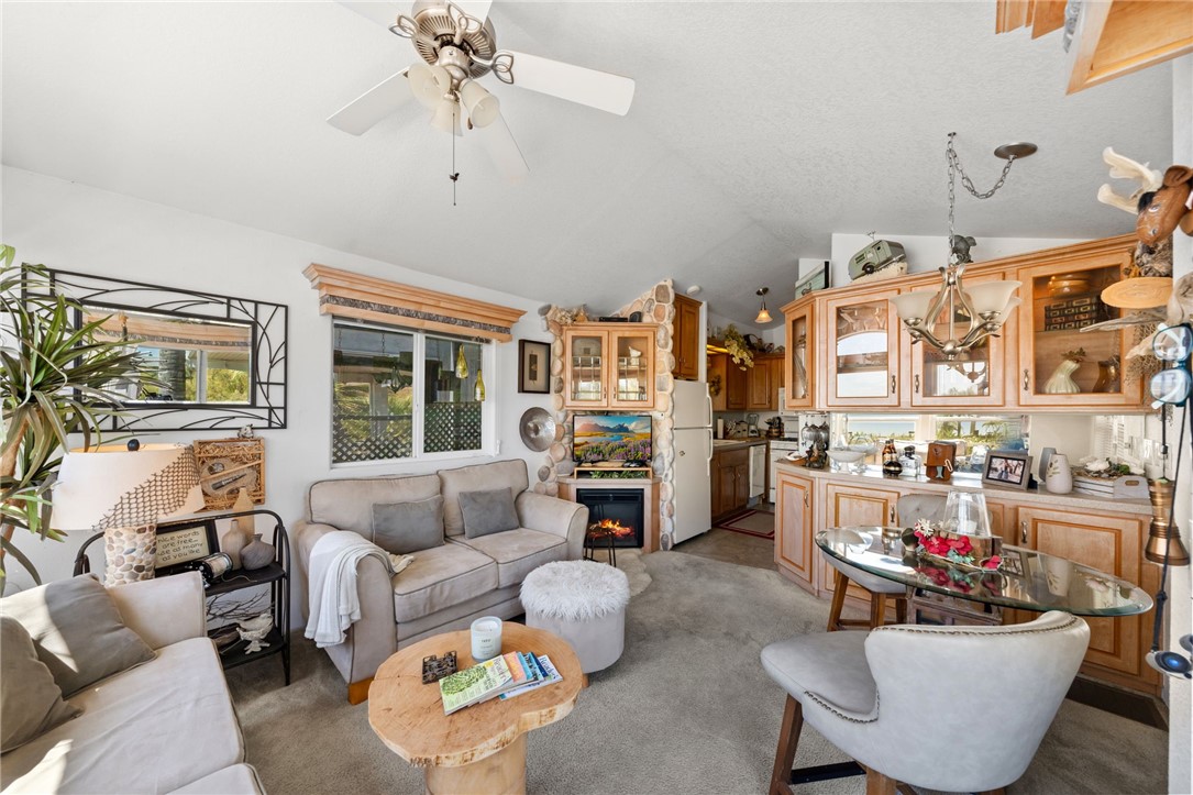 32000 Riverside Dr. J-8