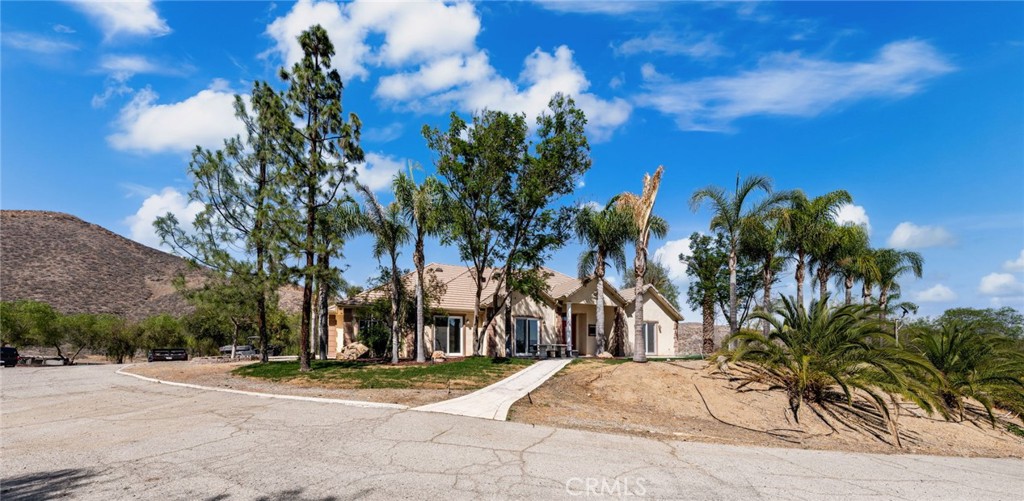 27297 Lindell Road