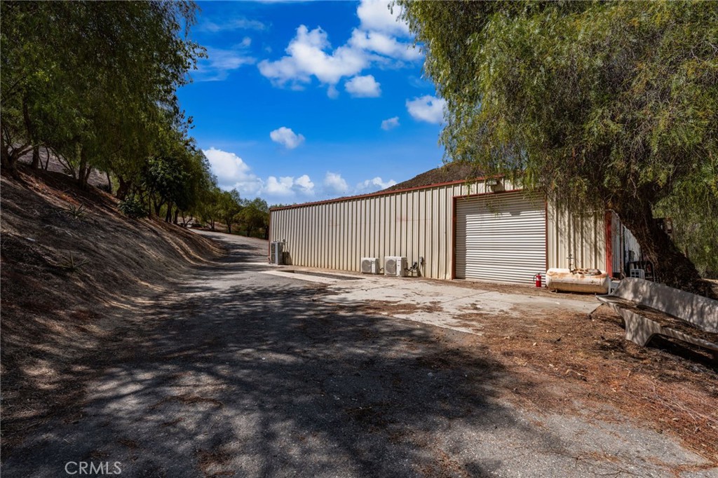 27297 Lindell Road