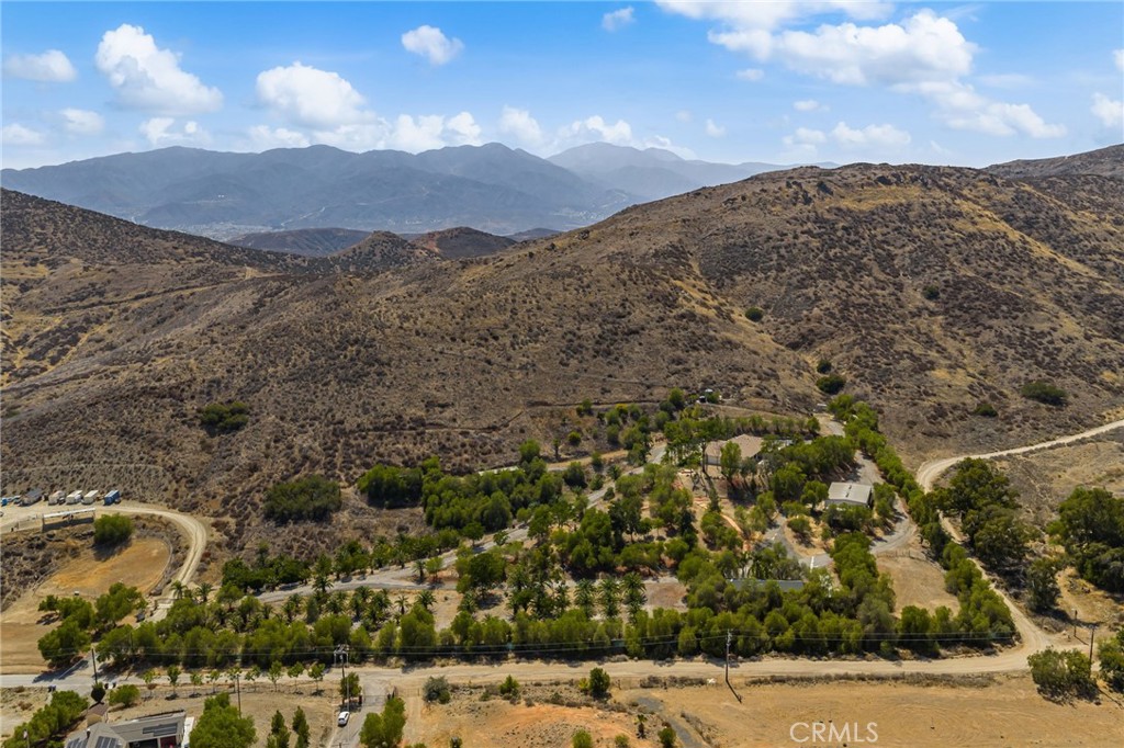 27297 Lindell Road