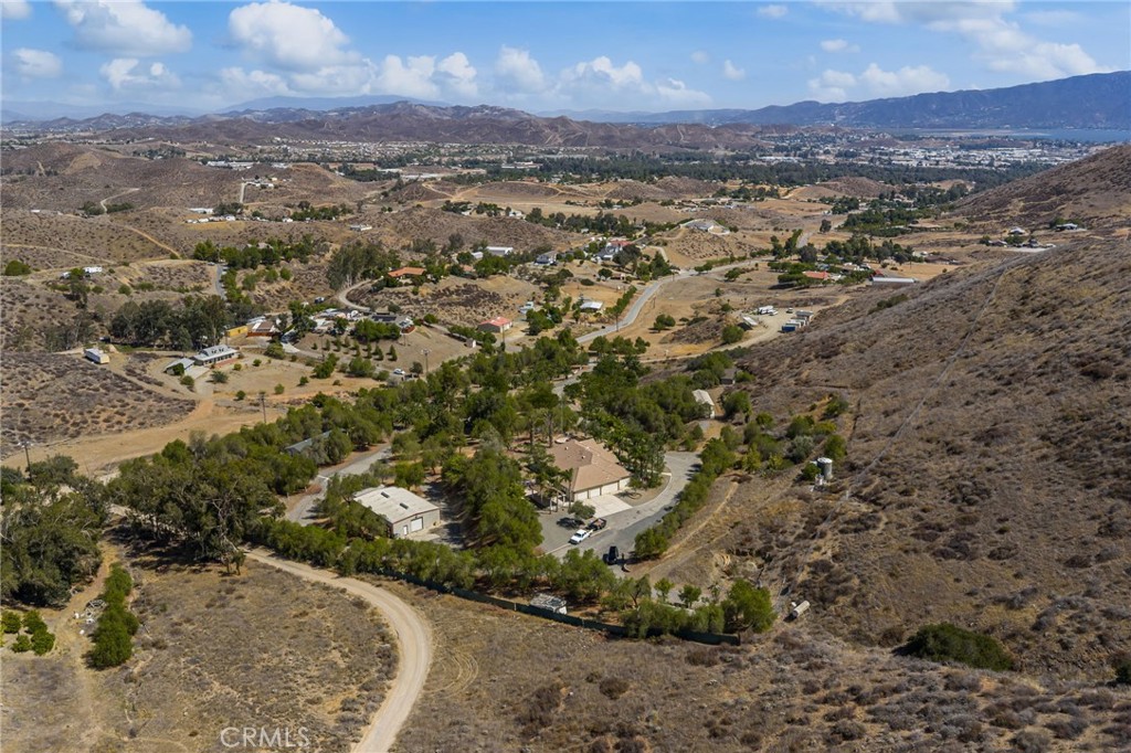 27297 Lindell Road