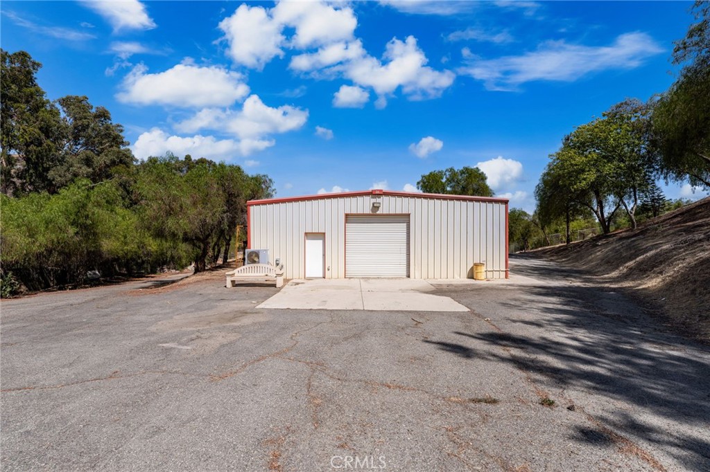 27297 Lindell Road