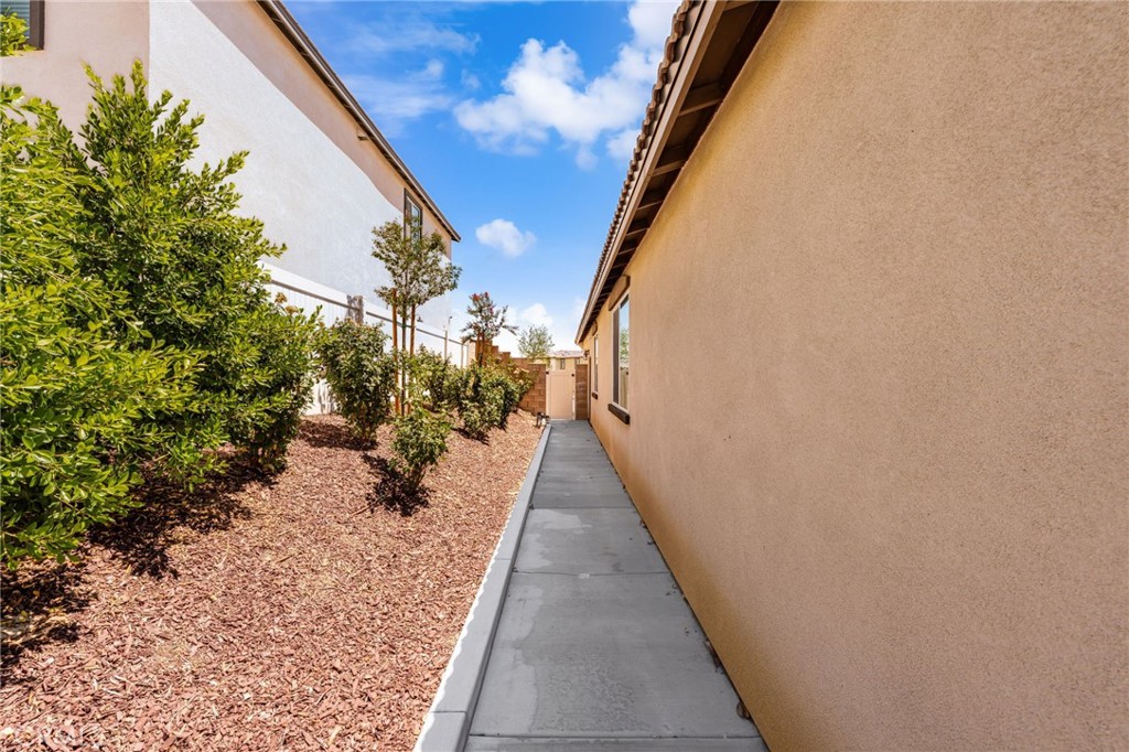 11615 Zoeller Street