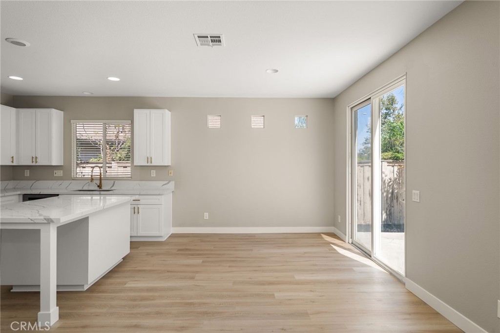 32106 Poppy Way