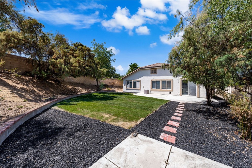 32106 Poppy Way