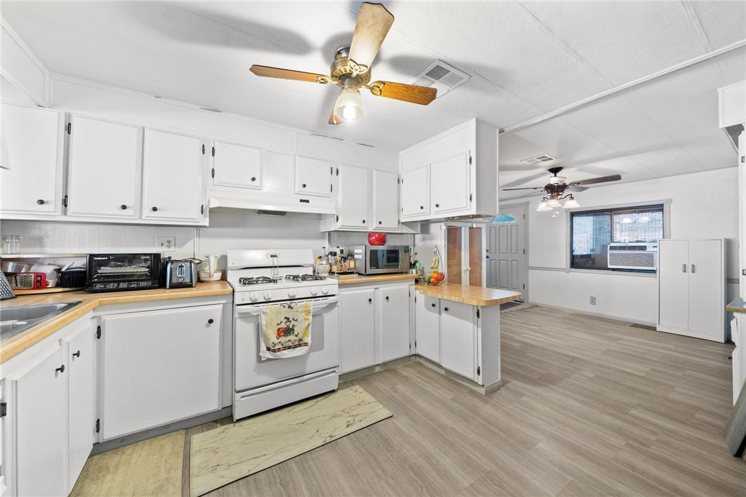 15181 Van Buren Boulevard 147