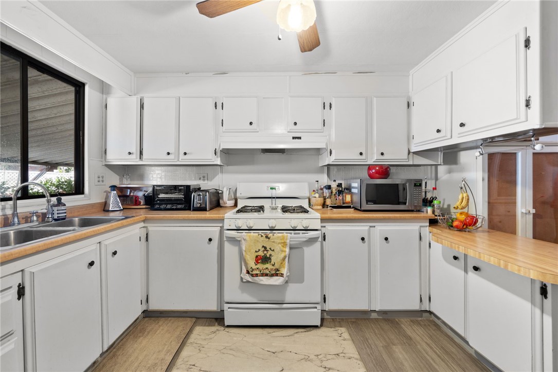 15181 Van Buren Boulevard 147