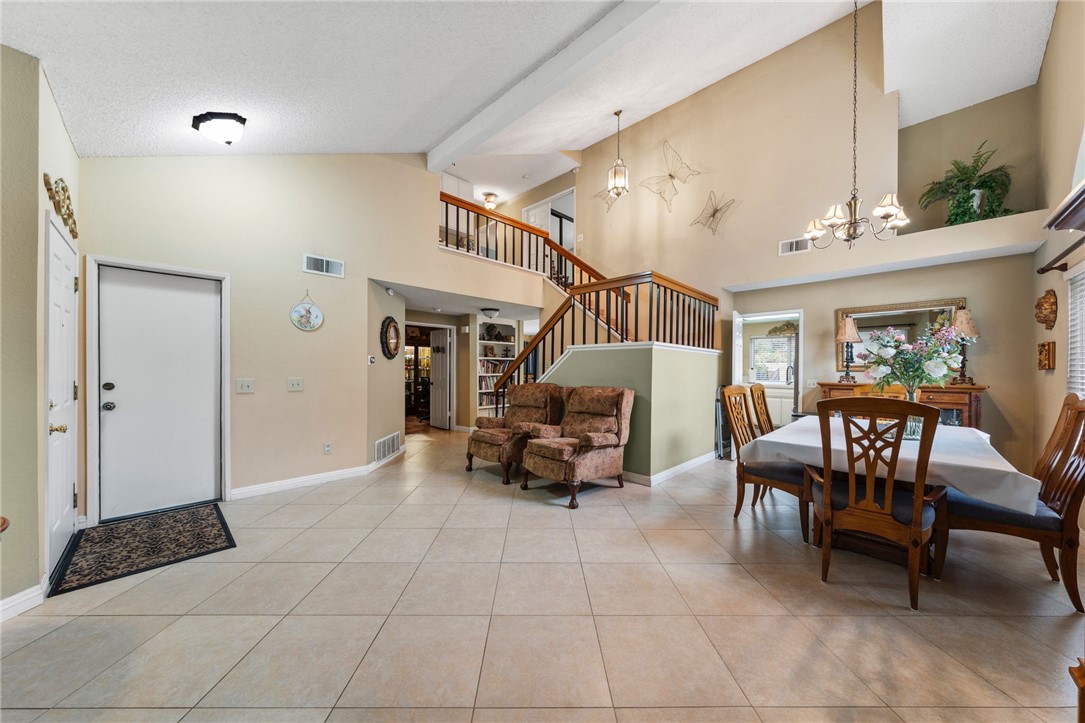 11735 Country Flower