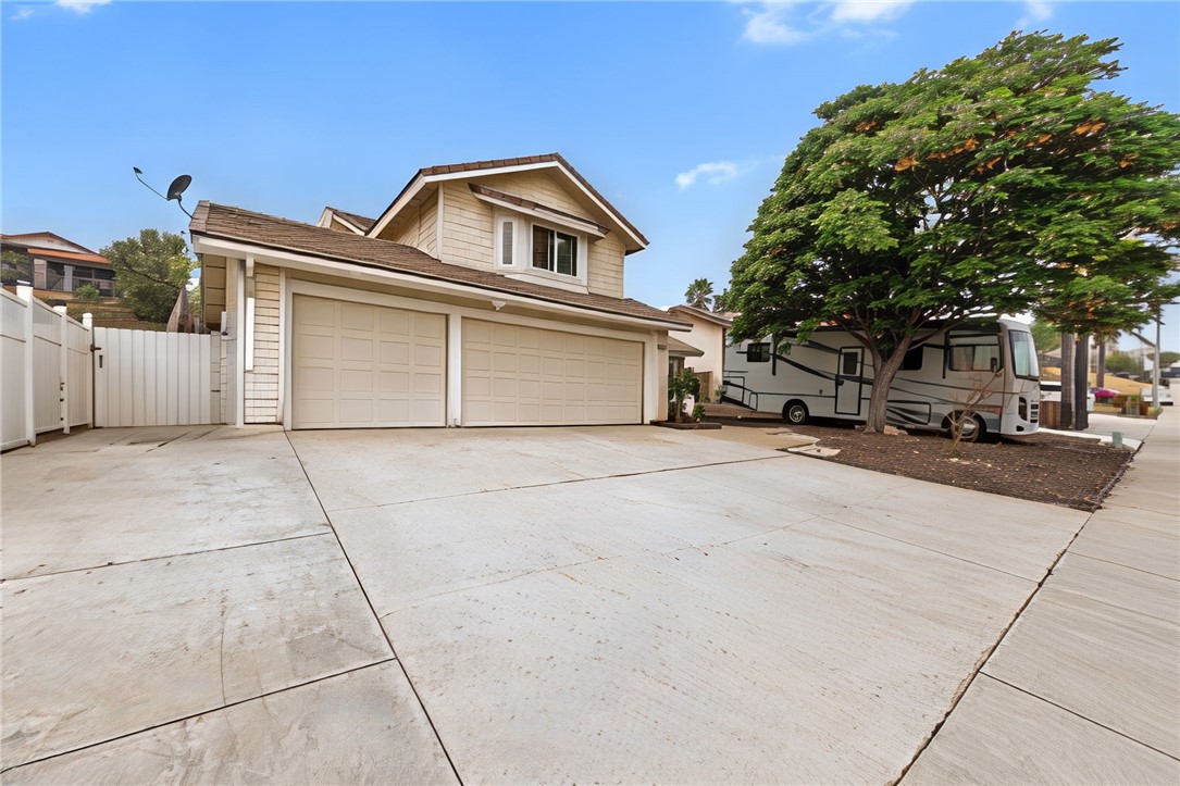 11735 Country Flower