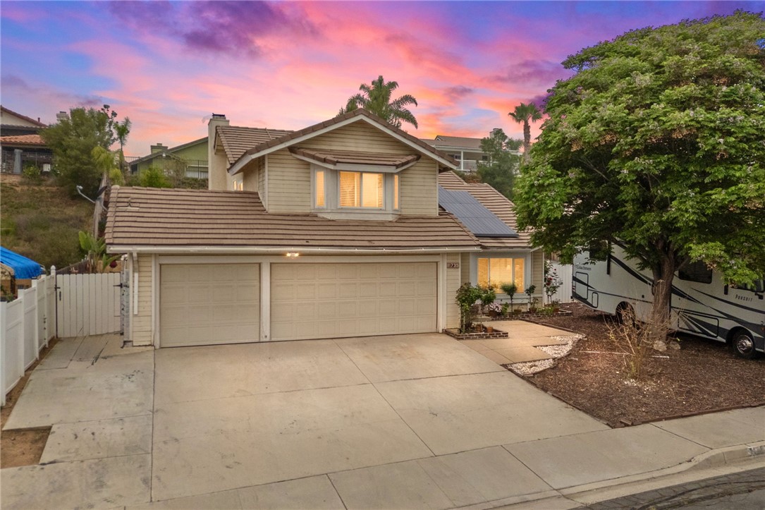 11735 Country Flower