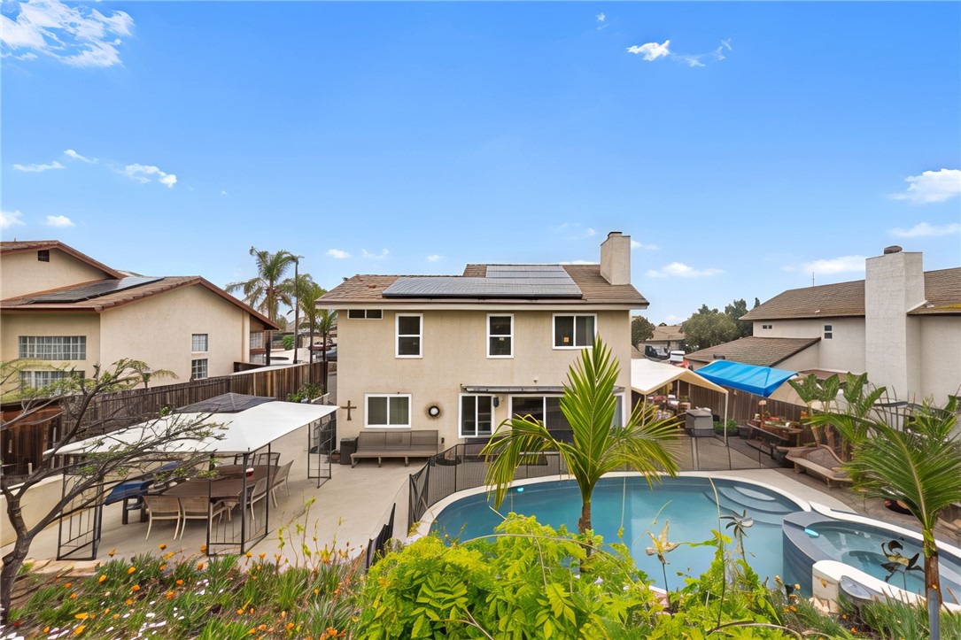 11735 Country Flower