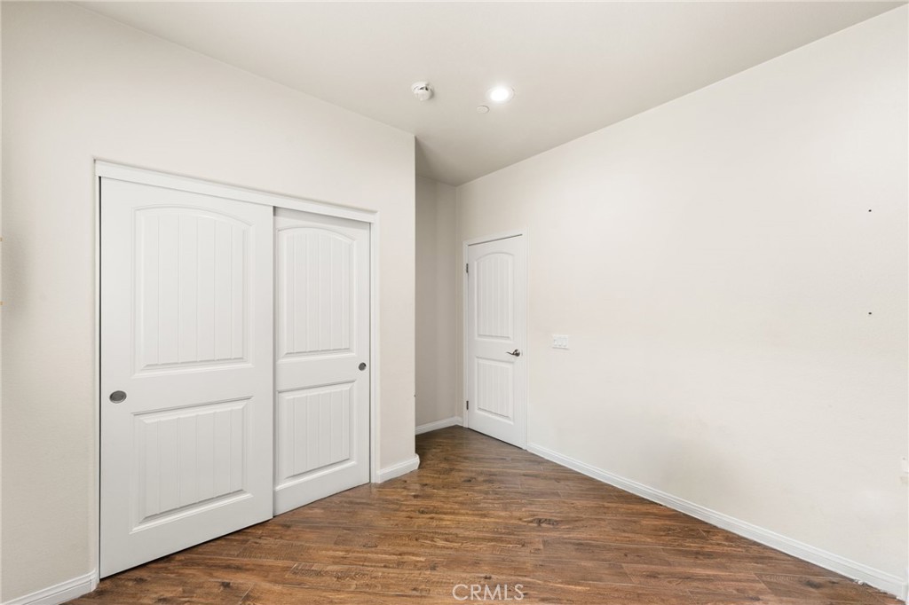 35408 Oakridge Court
