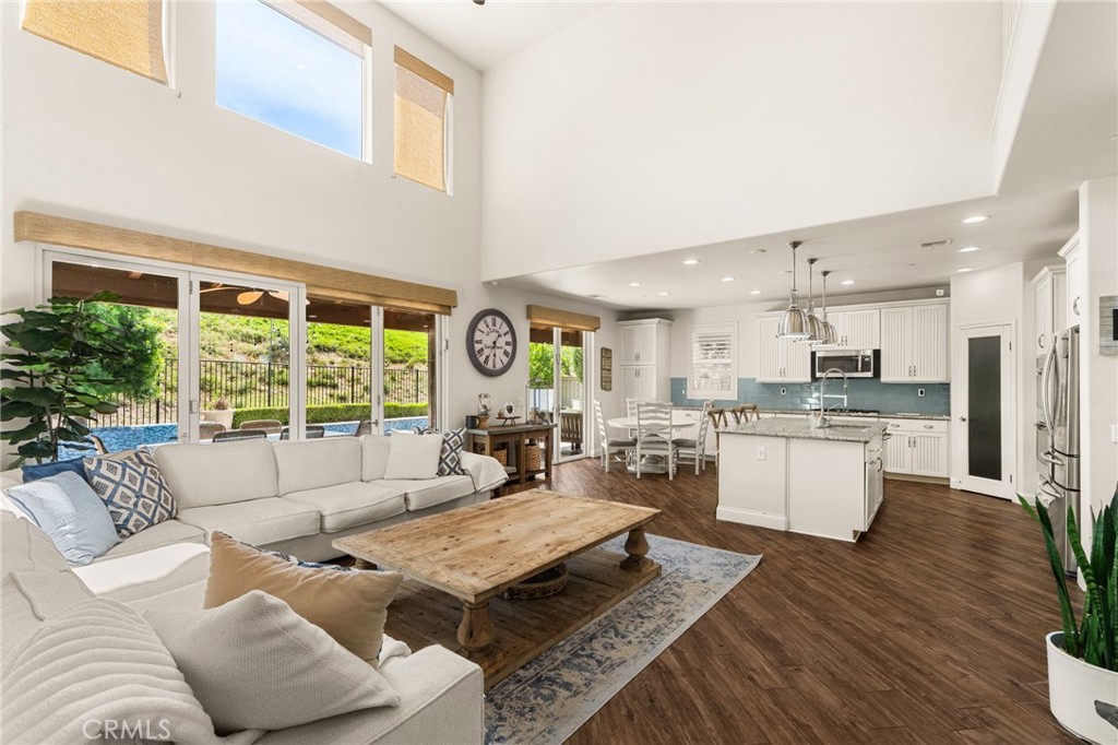 35408 Oakridge Court