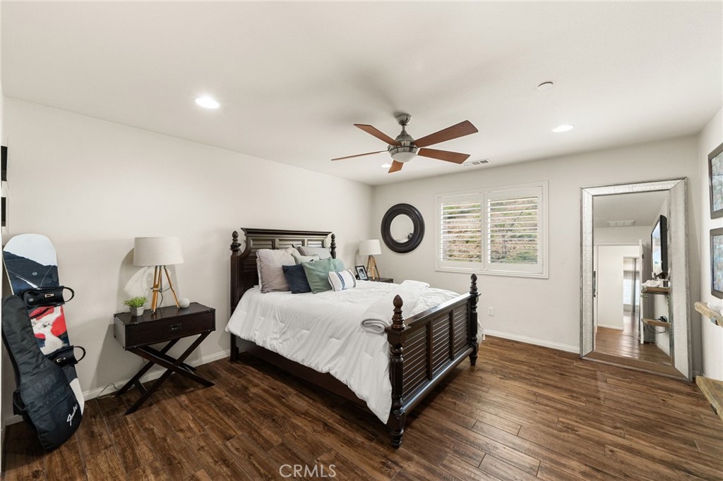 35408 Oakridge Court
