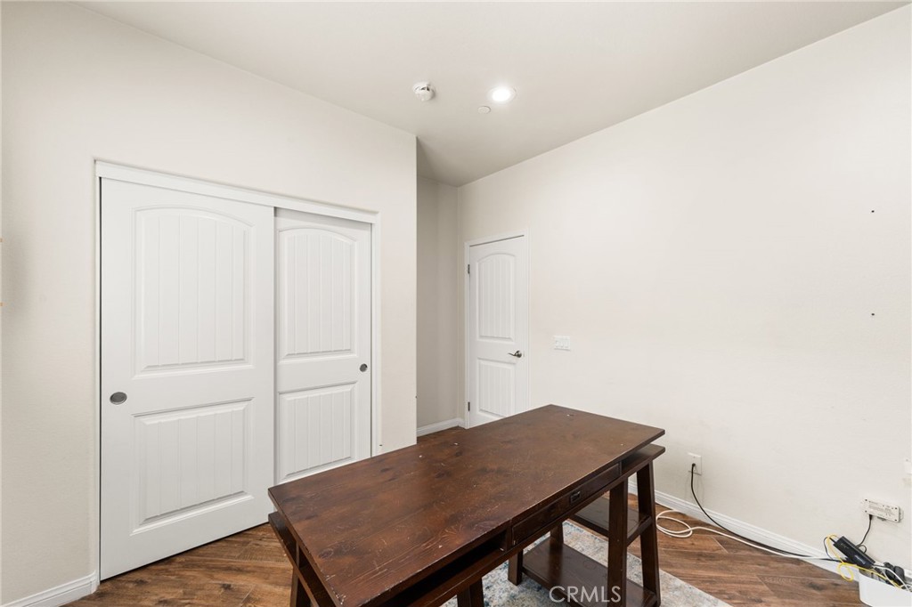 35408 Oakridge Court