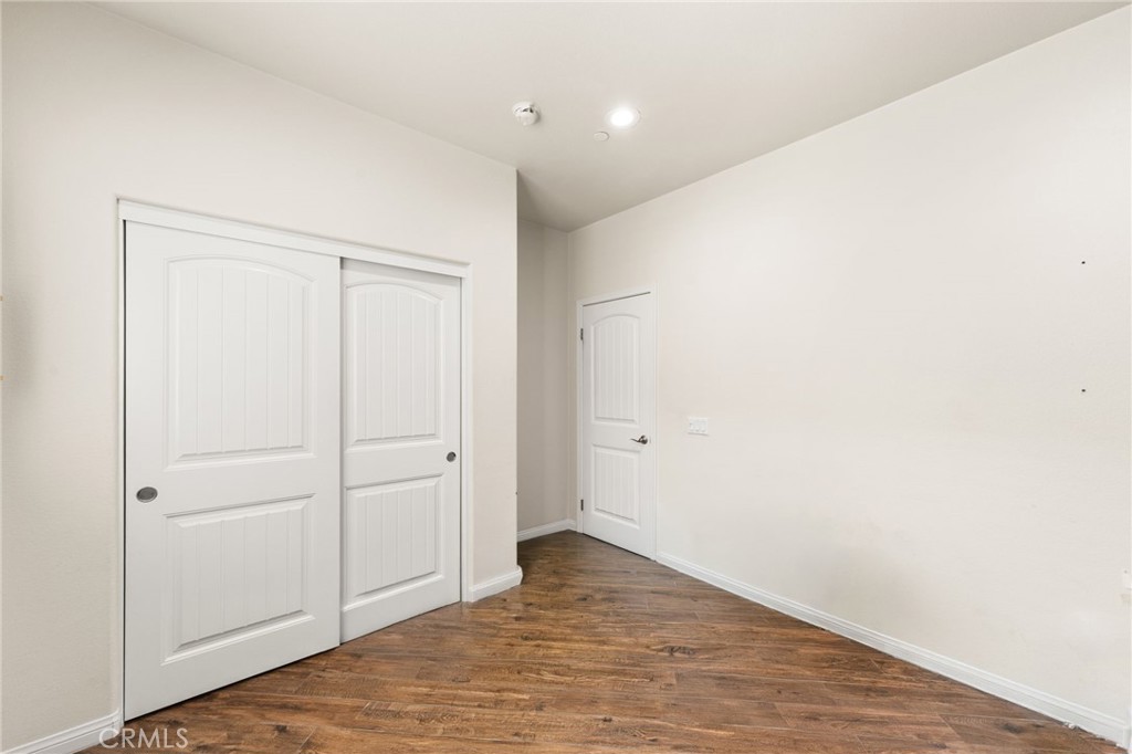 35408 Oakridge Court