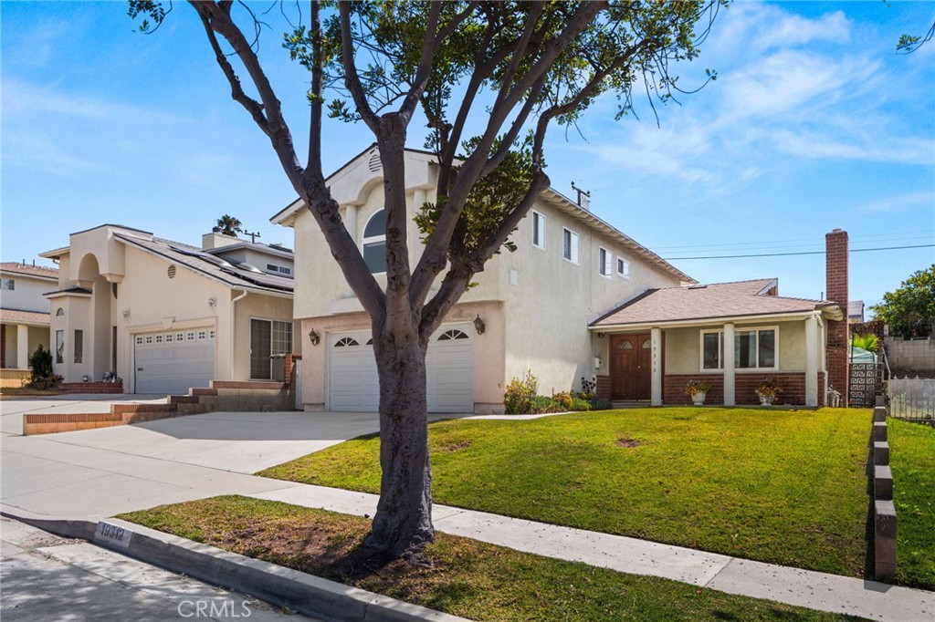 19312 Harlan Avenue