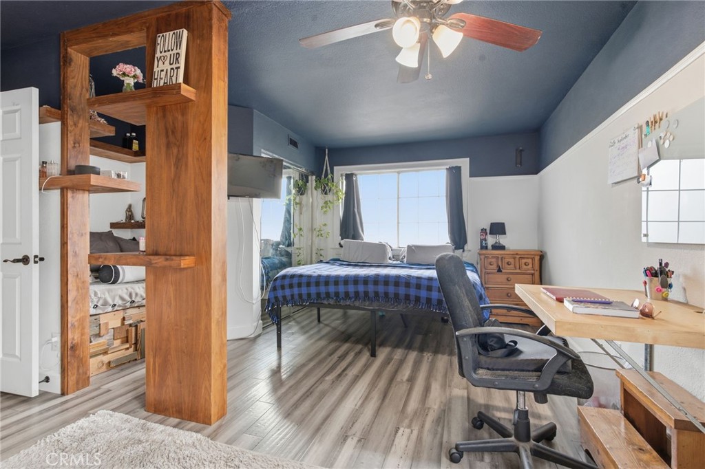 2580 Taylor