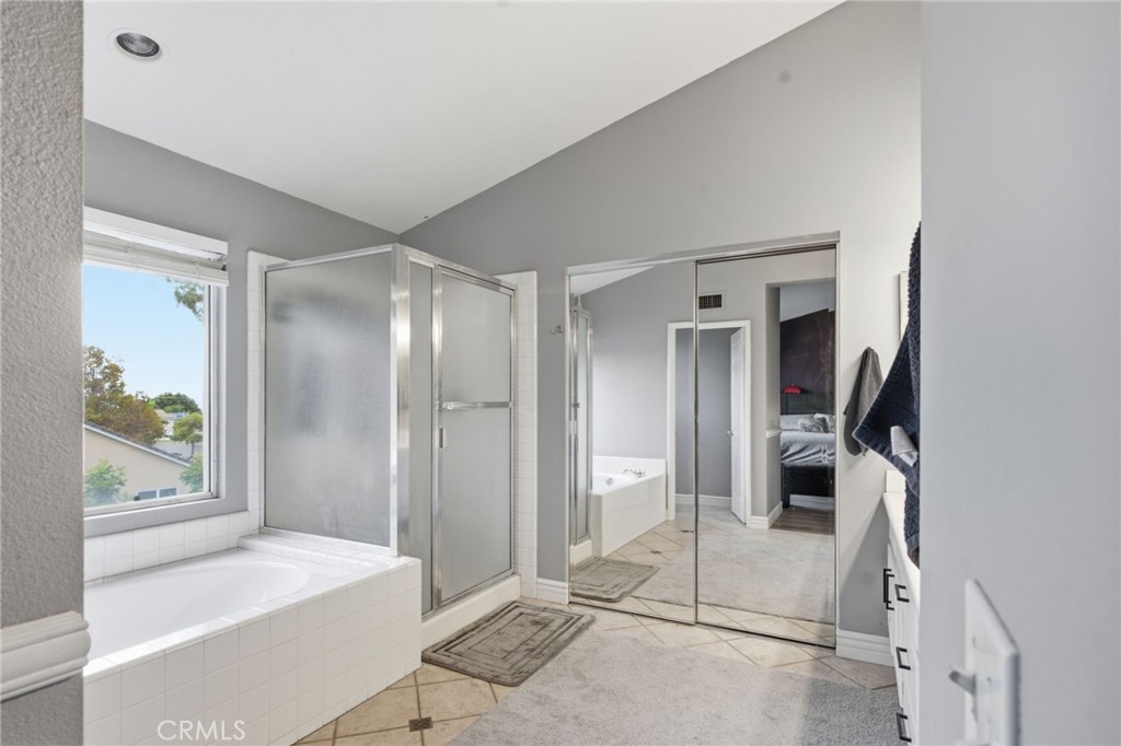 2580 Taylor