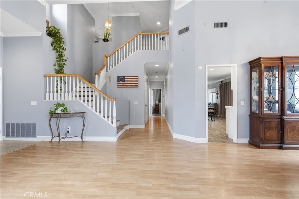 2580 Taylor