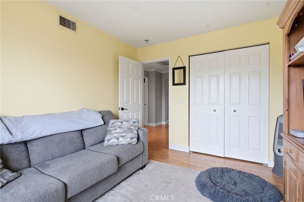 2580 Taylor
