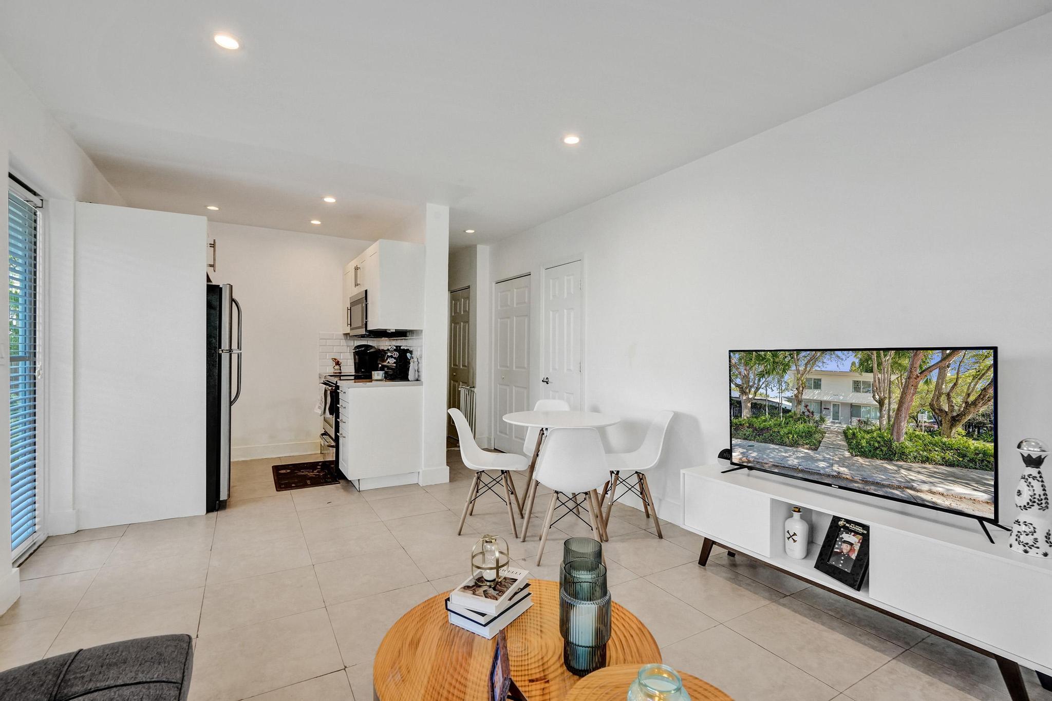 1415 SE 2nd Street 1-4