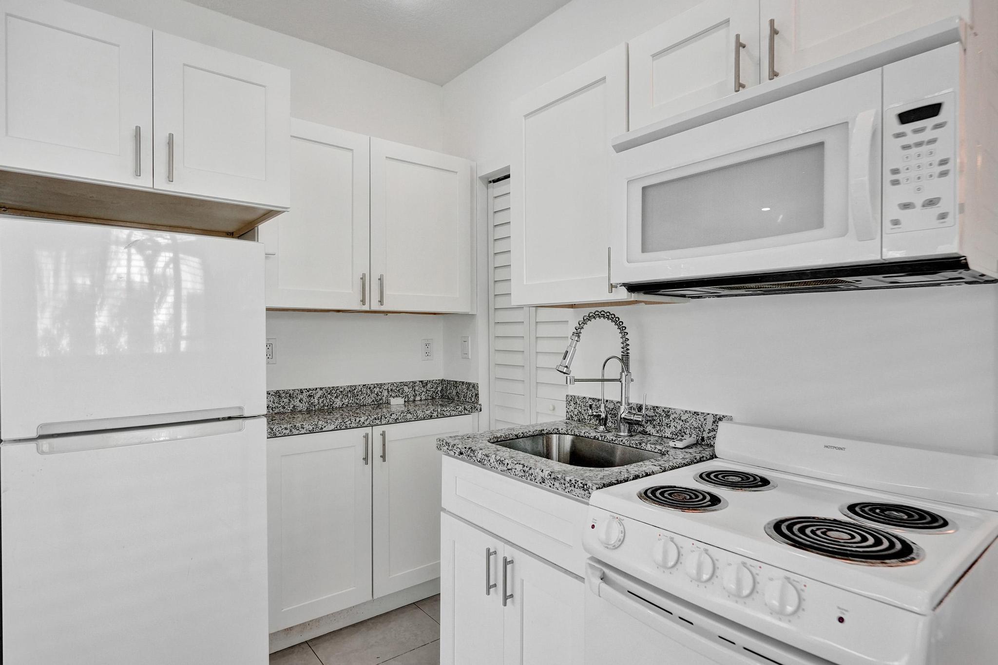 1415 SE 2nd Street 1-4