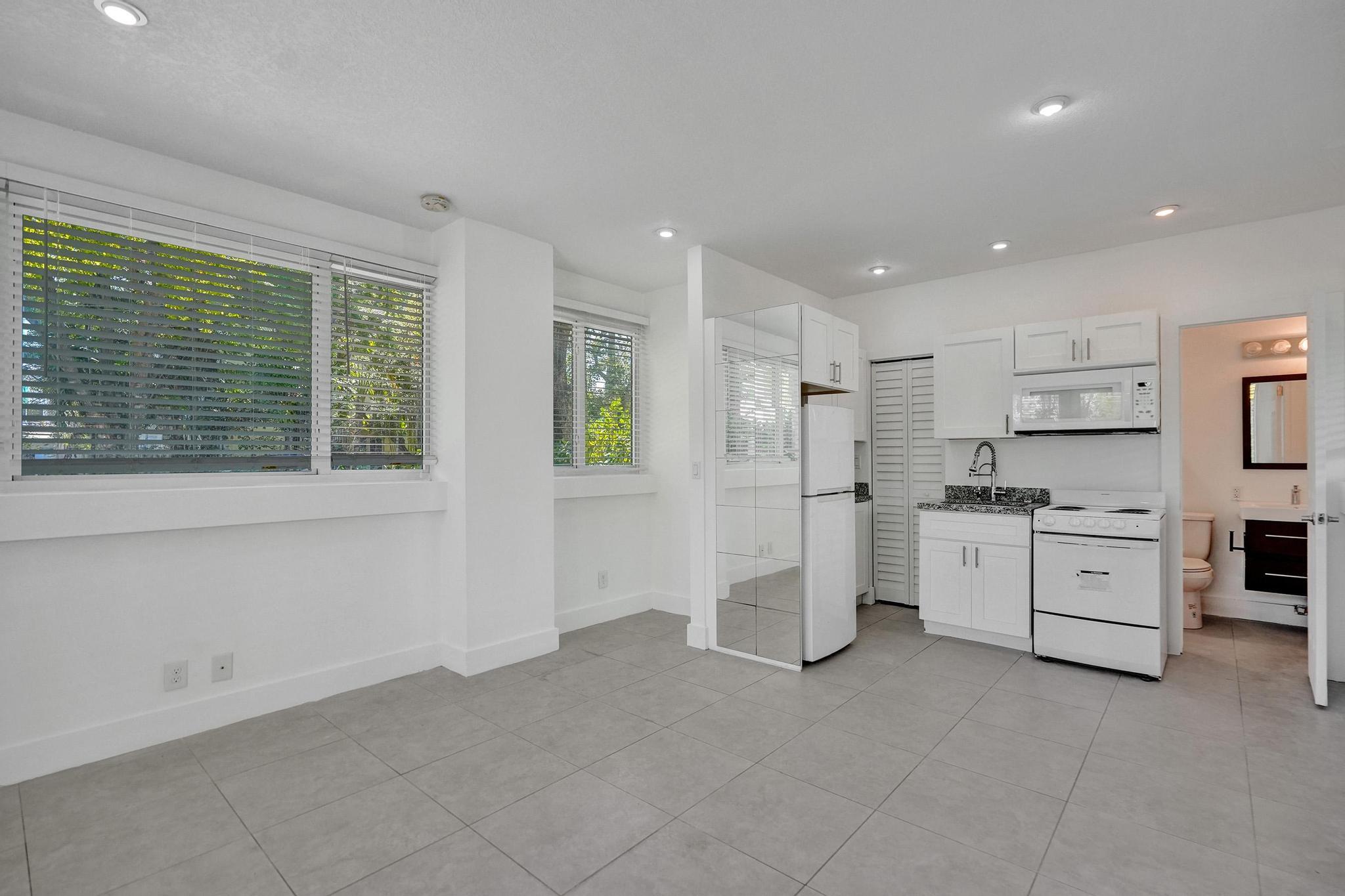 1415 SE 2nd Street 1-4