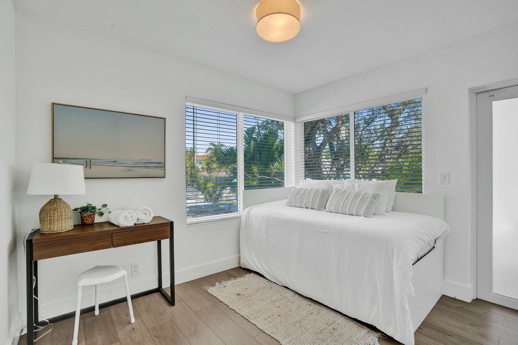 1415 SE 2nd Street 1-4