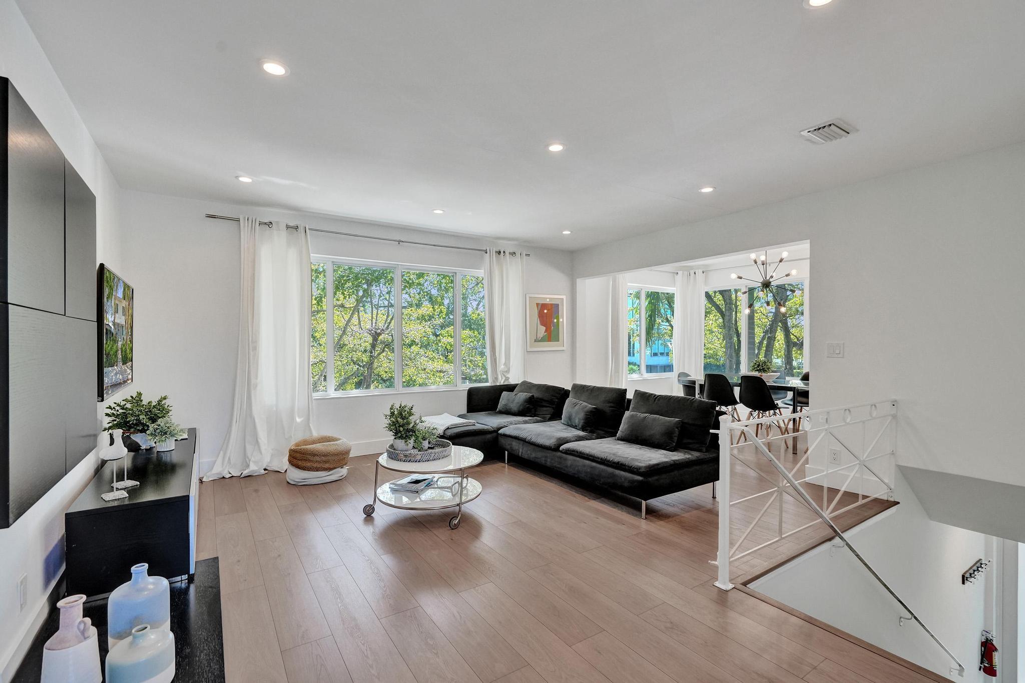 1415 SE 2nd Street 1-4