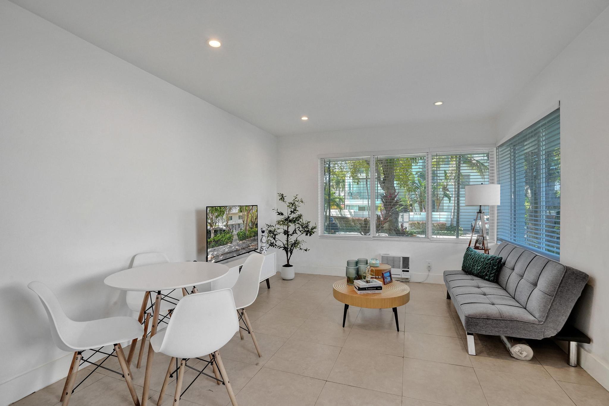 1415 SE 2nd Street 1-4