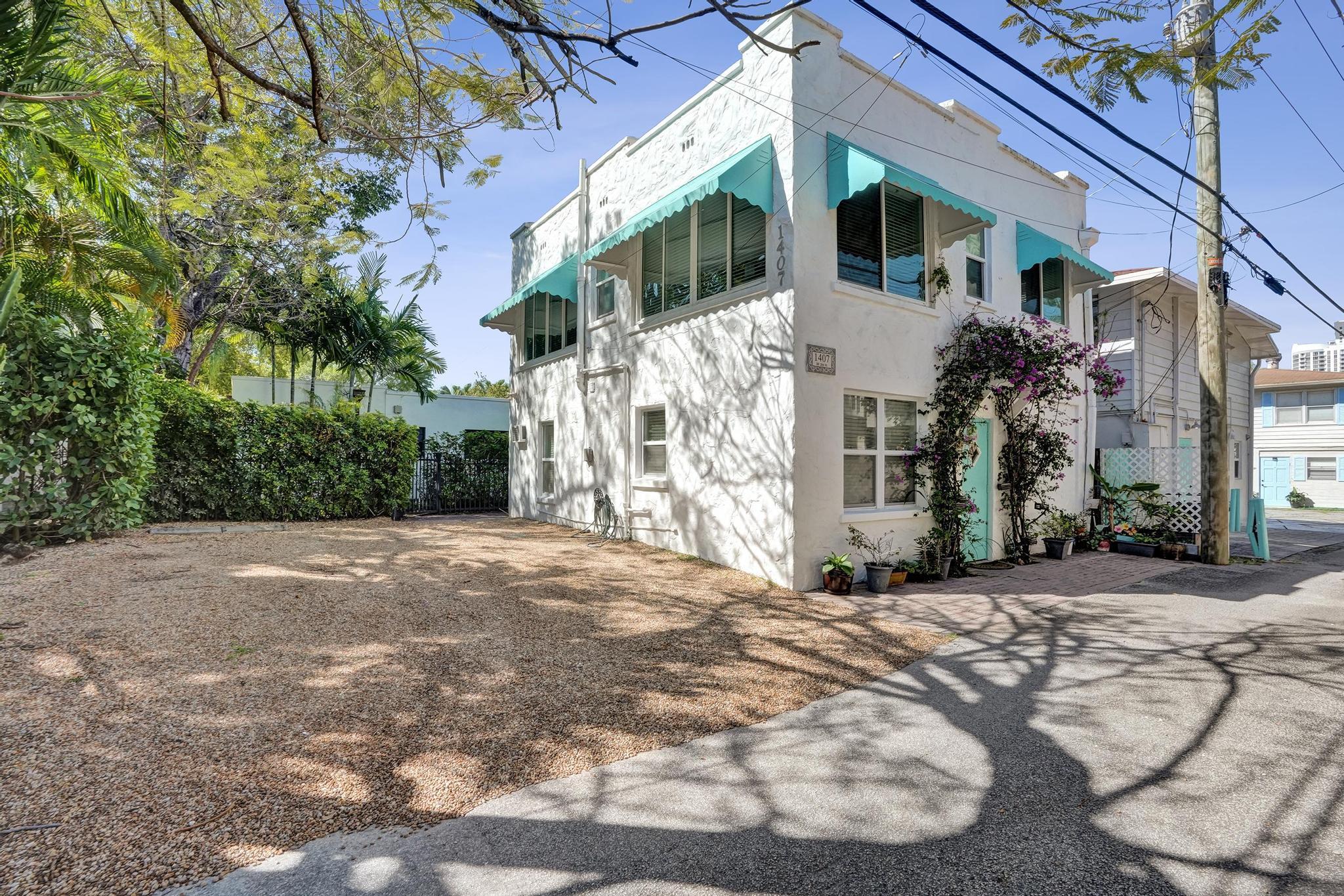 1407 SE 2nd Street 1-4