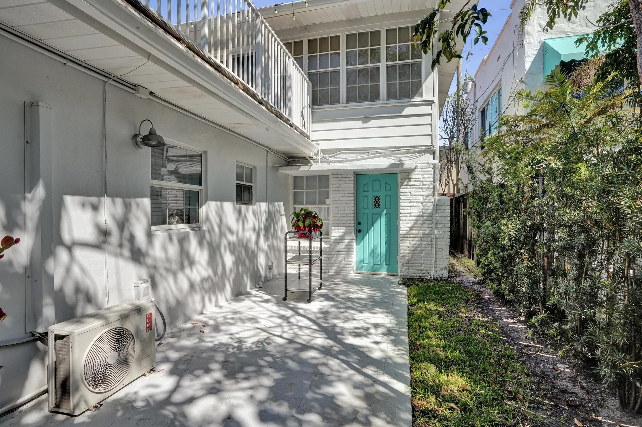 1407 SE 2nd Street 1-4