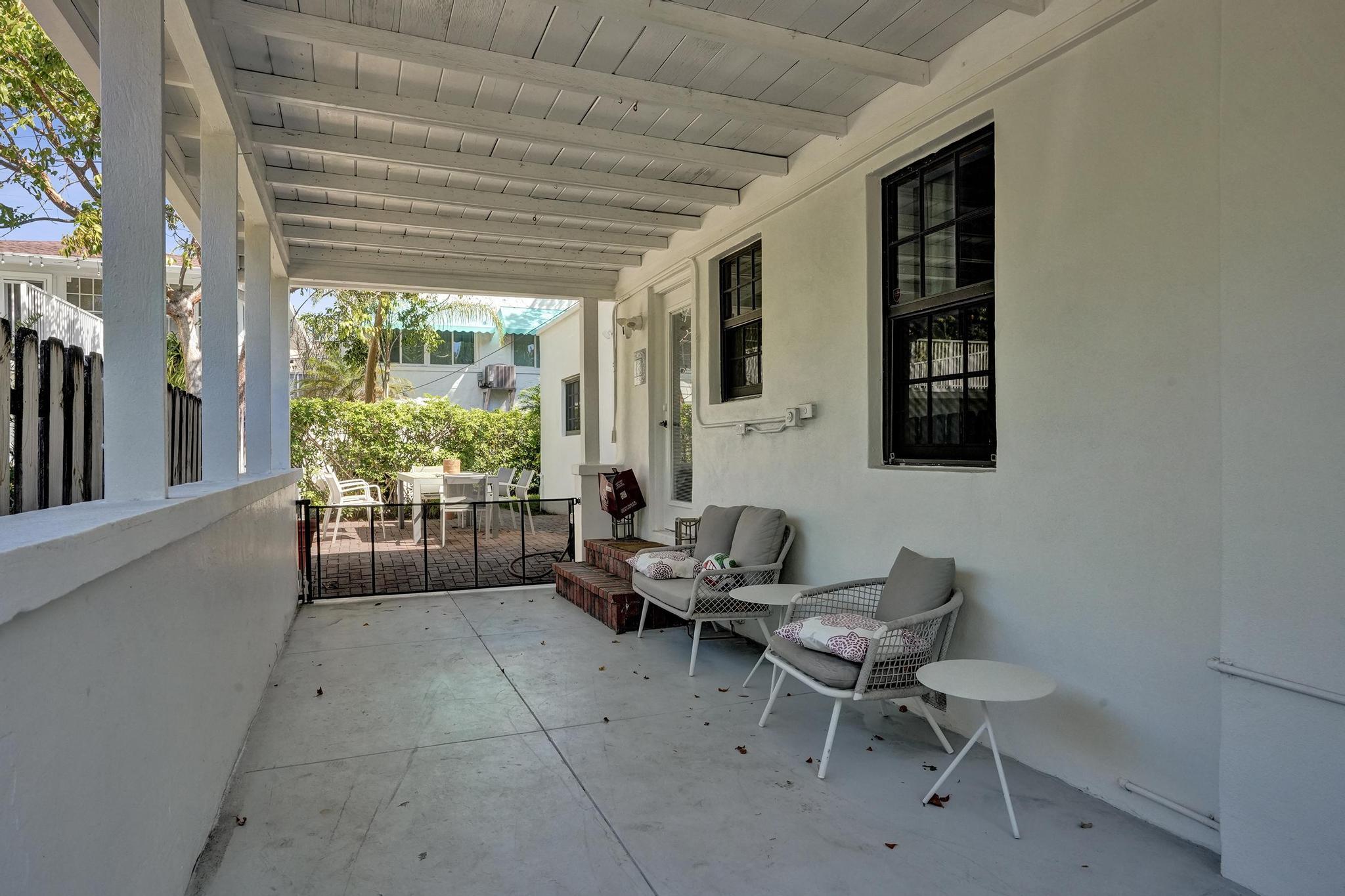 1407 SE 2nd Street 1-4