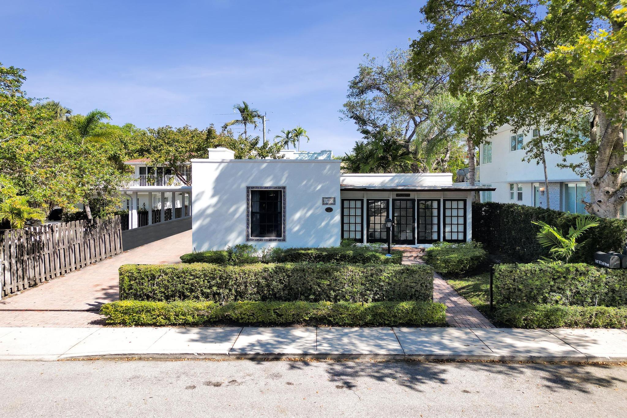 1407 SE 2nd Street 1-4