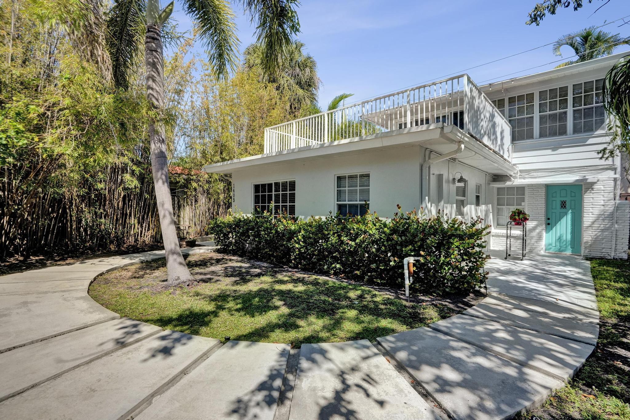 1407 SE 2nd Street 1-4