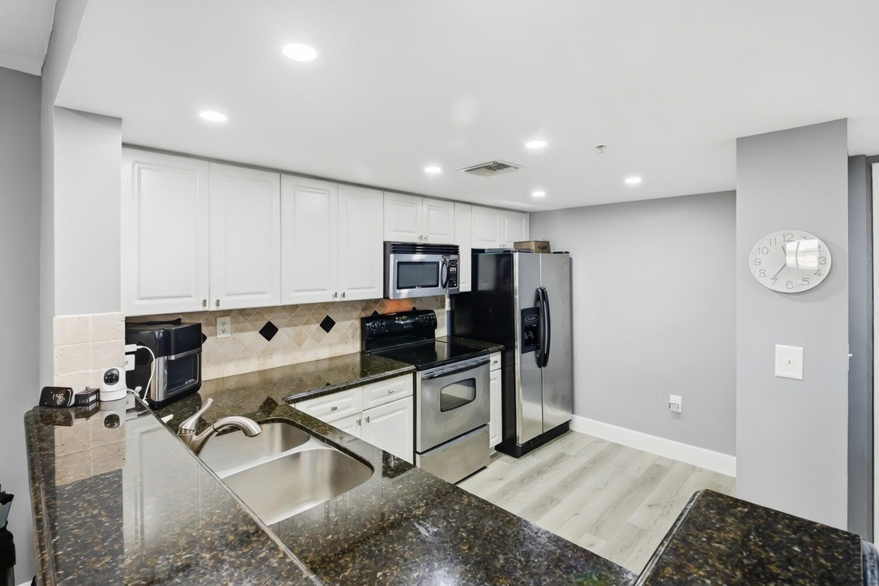 520 SE 5th Avenue 3208