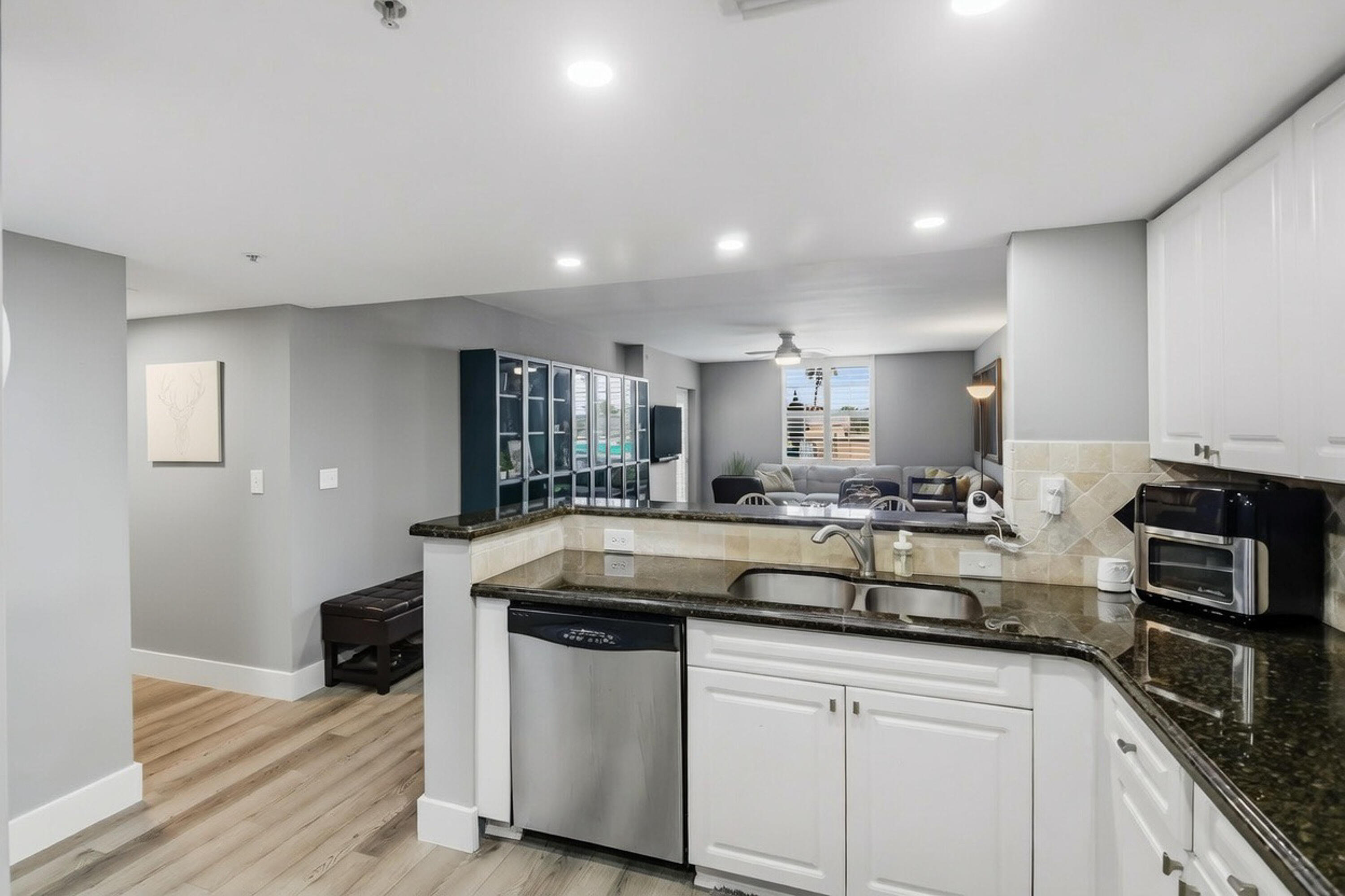 520 SE 5th Avenue 3208
