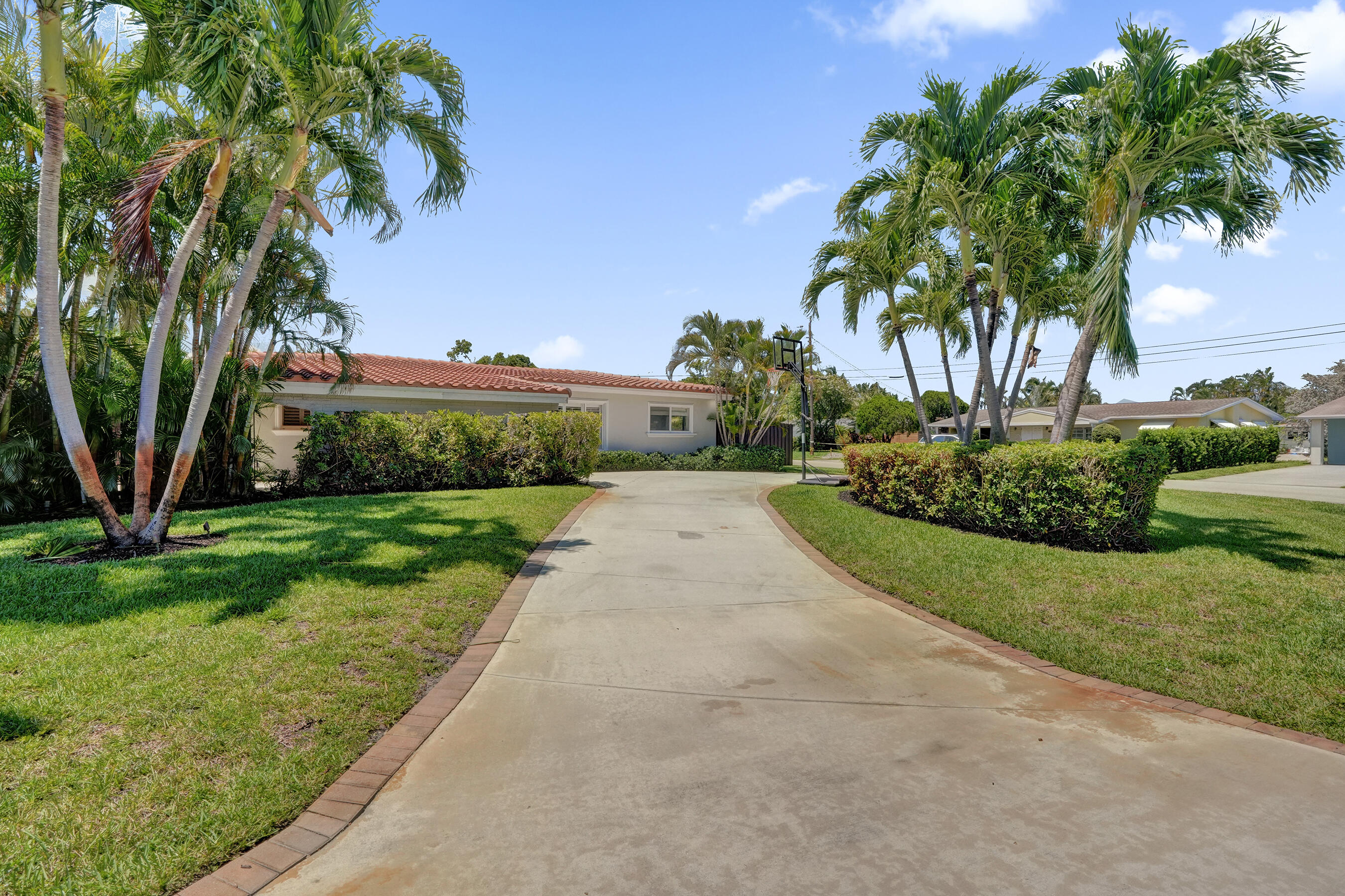 1361 NE 46th Street