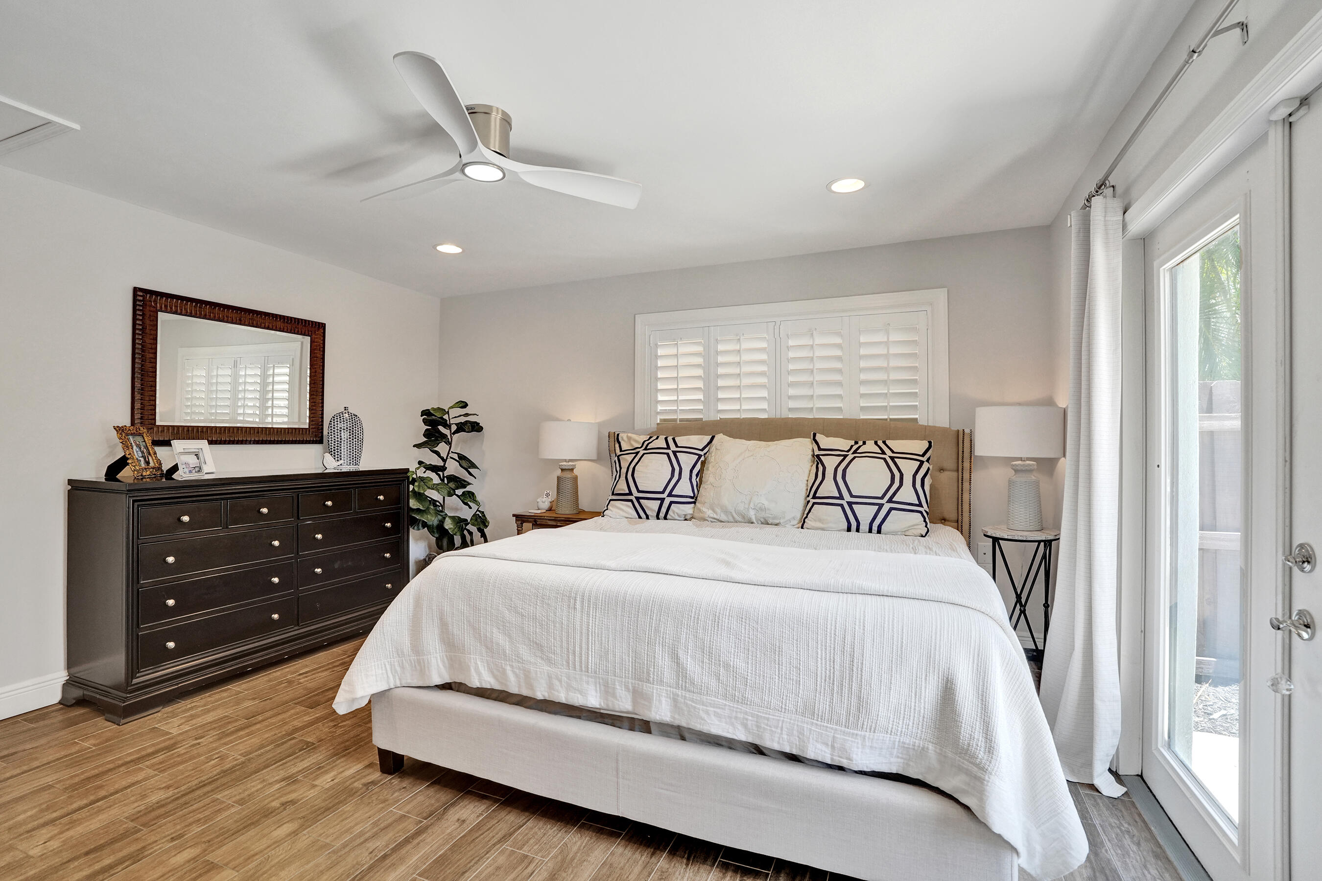 1361 NE 46th Street