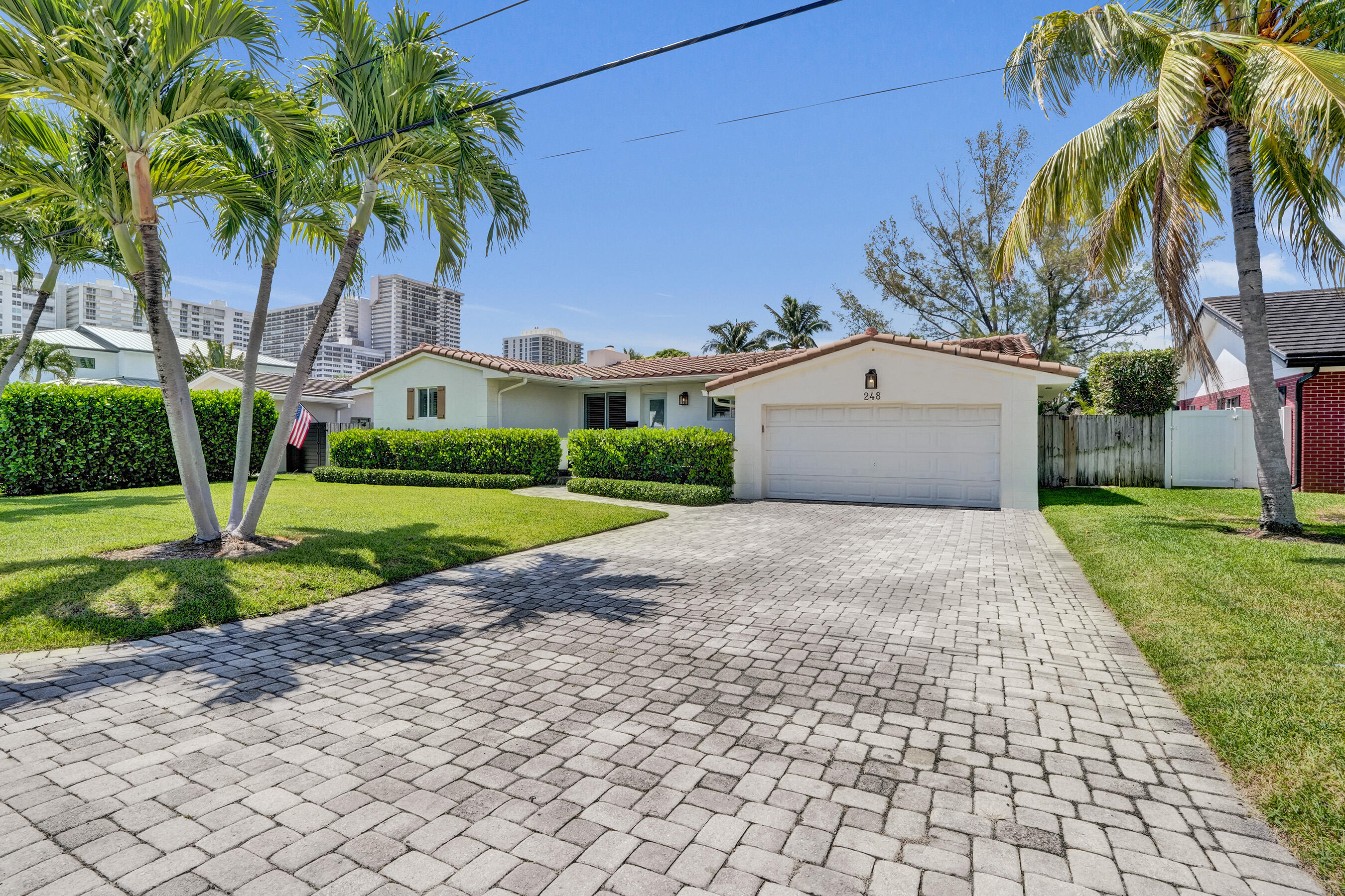 248 Codrington Drive, Lauderdale-By-The-Sea