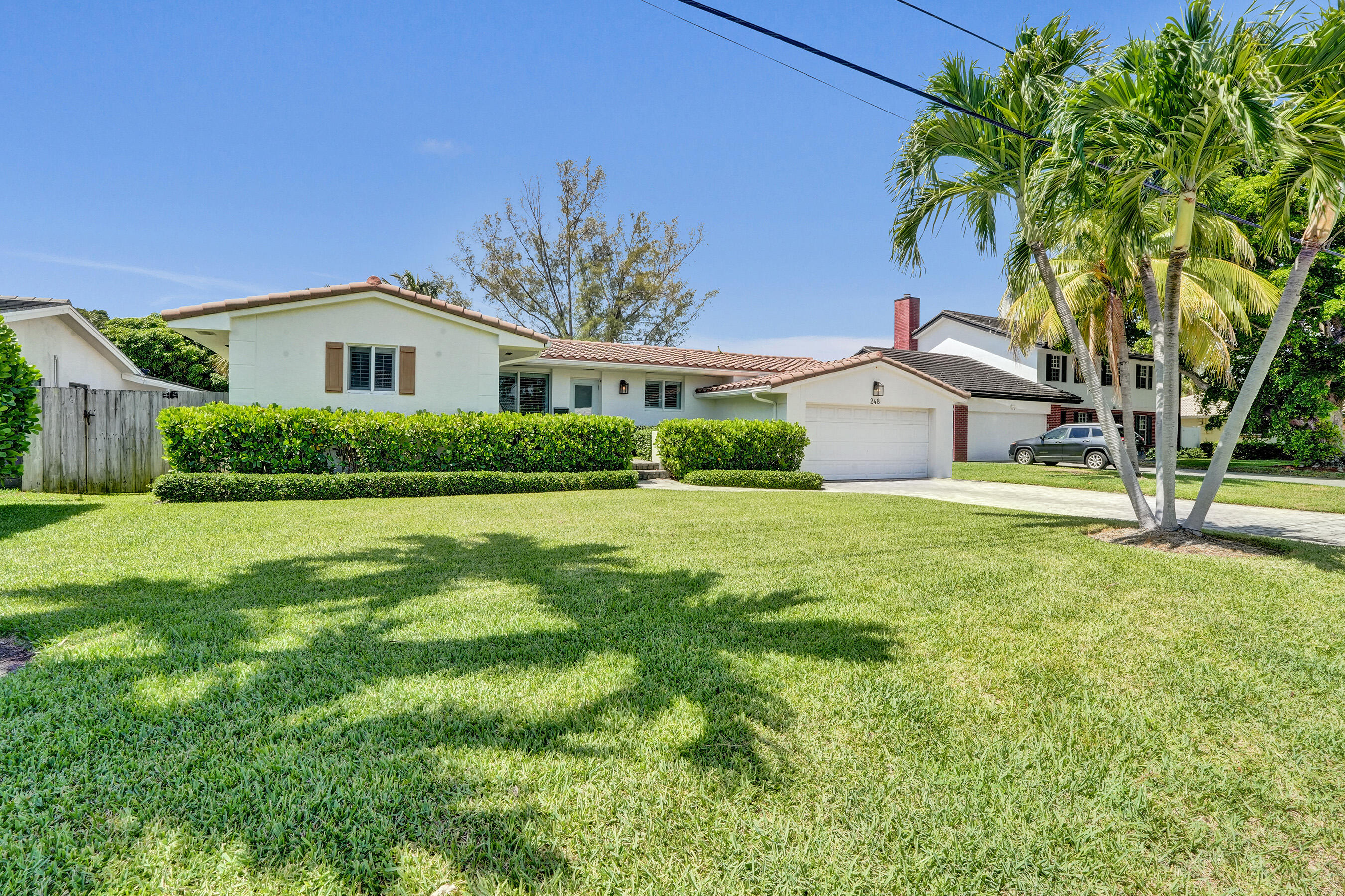 248 Codrington Drive, Lauderdale-By-The-Sea