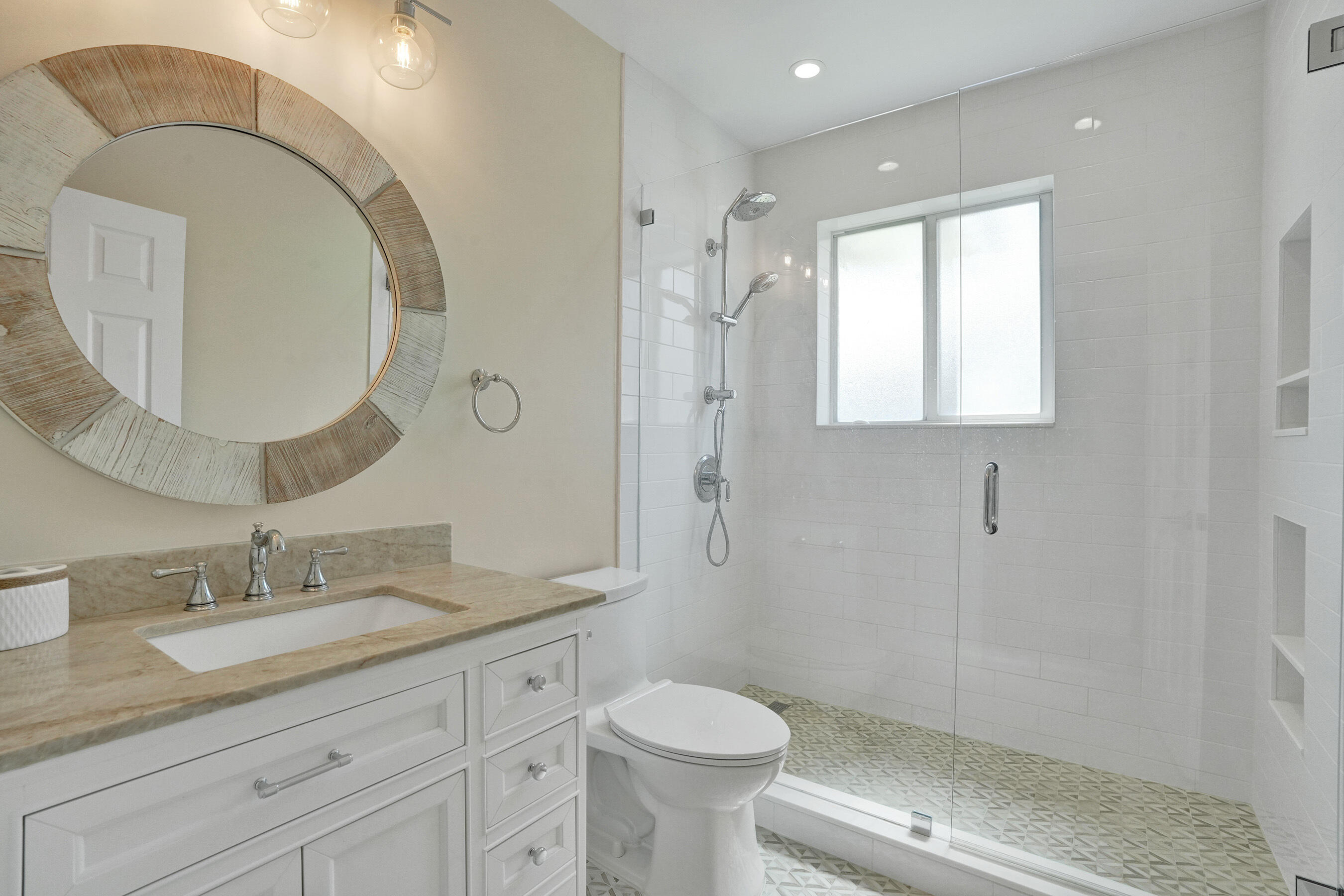 248 Codrington Drive, Lauderdale-By-The-Sea