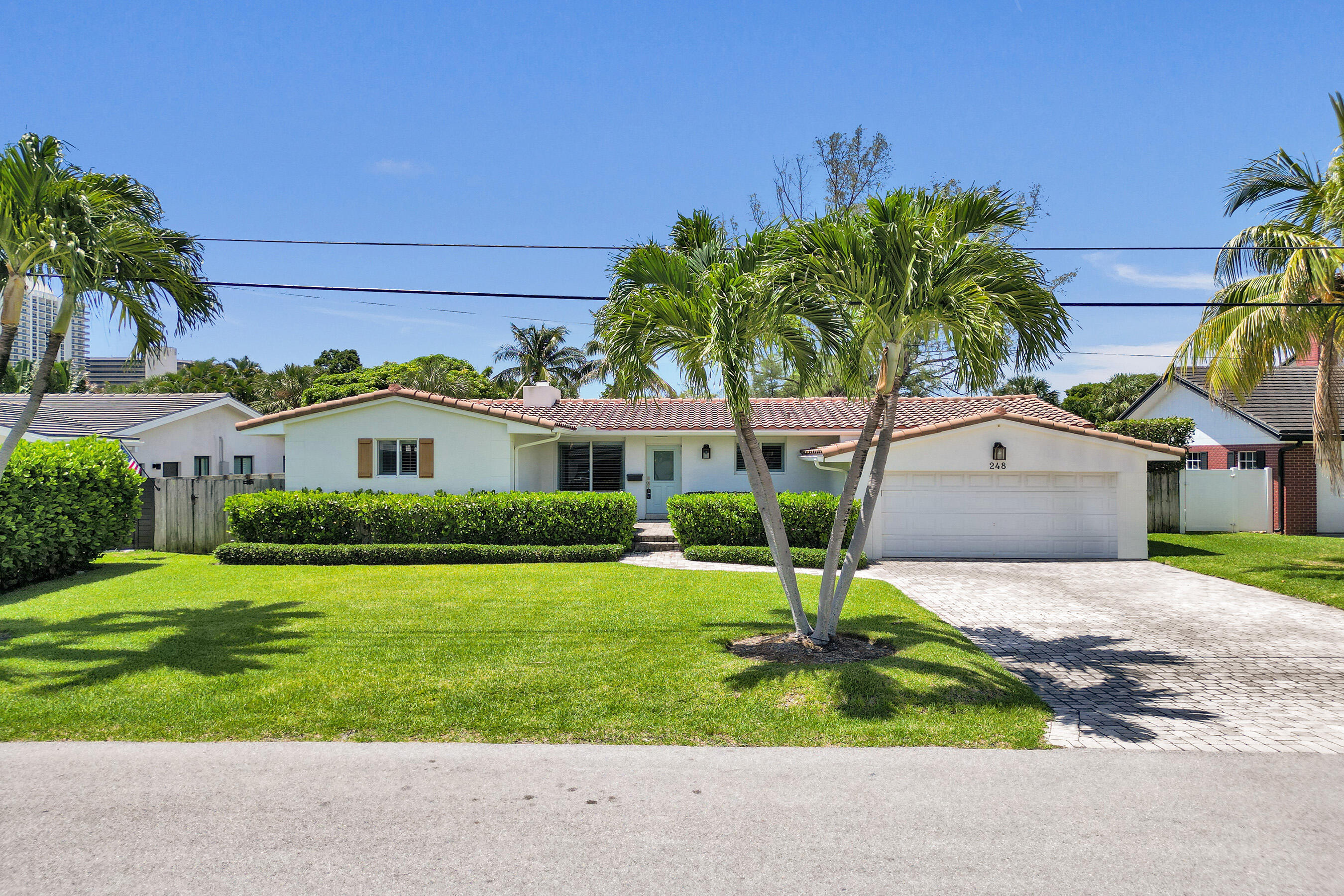 248 Codrington Drive, Lauderdale-By-The-Sea