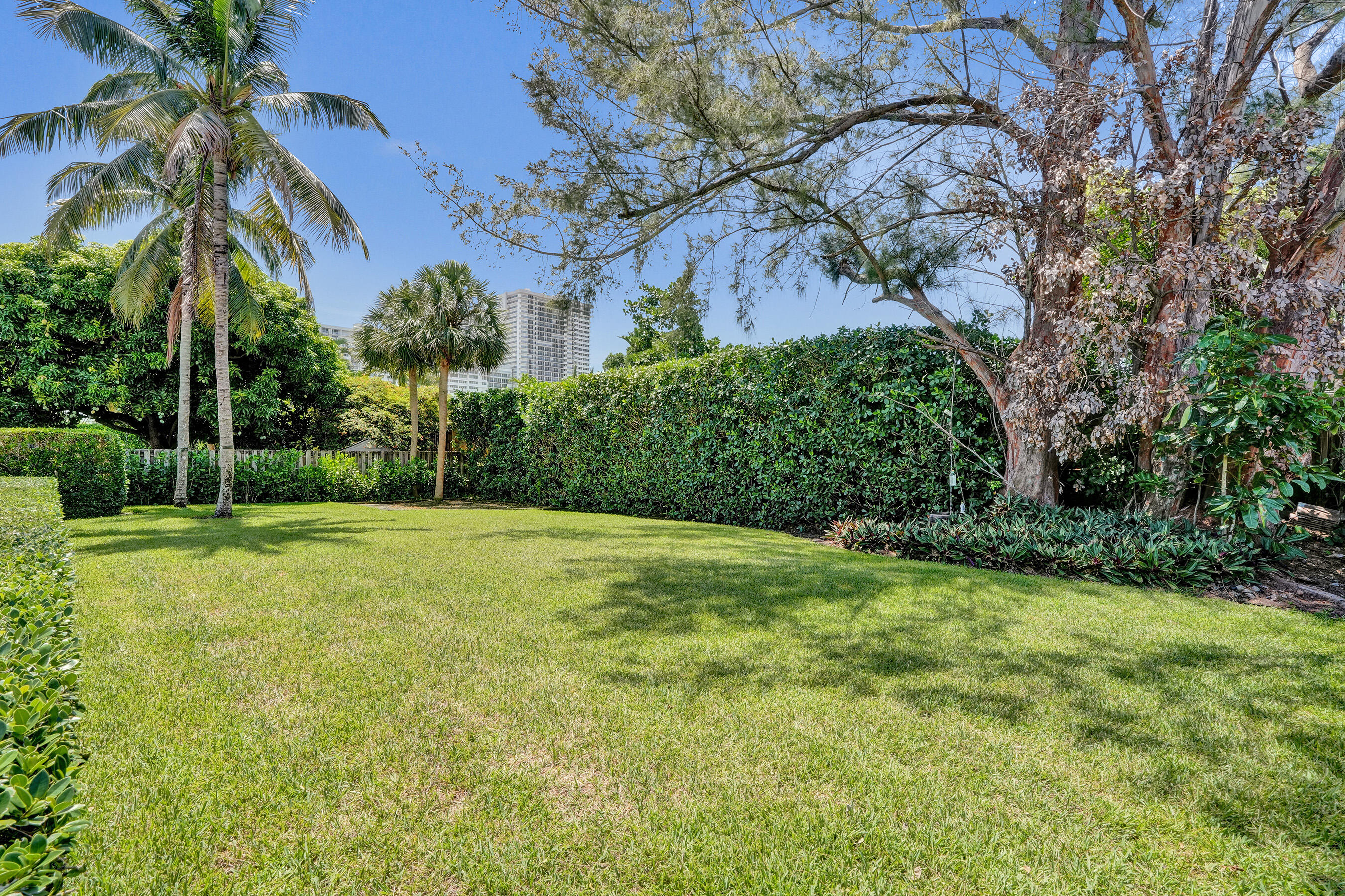 248 Codrington Drive, Lauderdale-By-The-Sea
