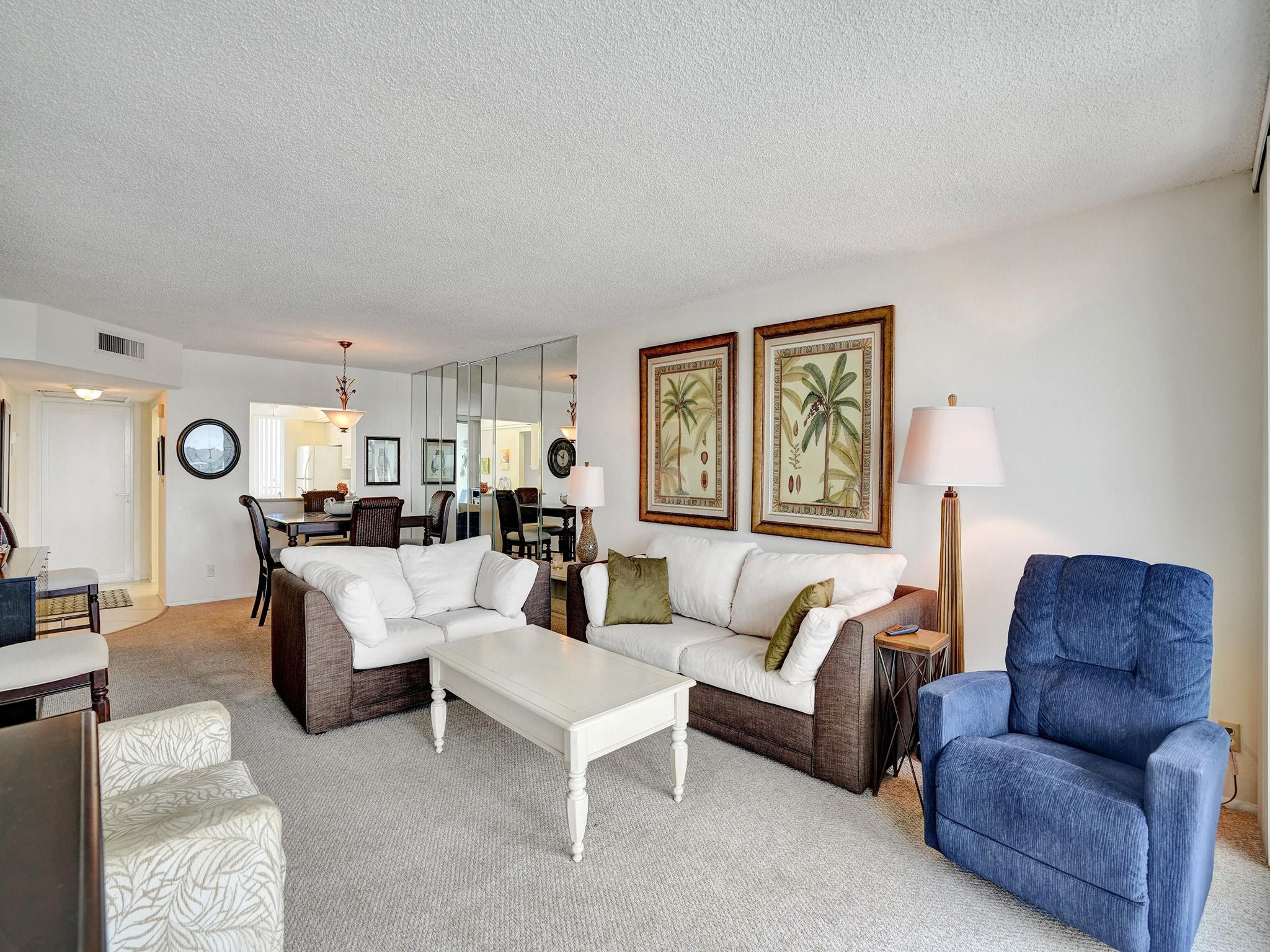 521 N Riverside Dr 308