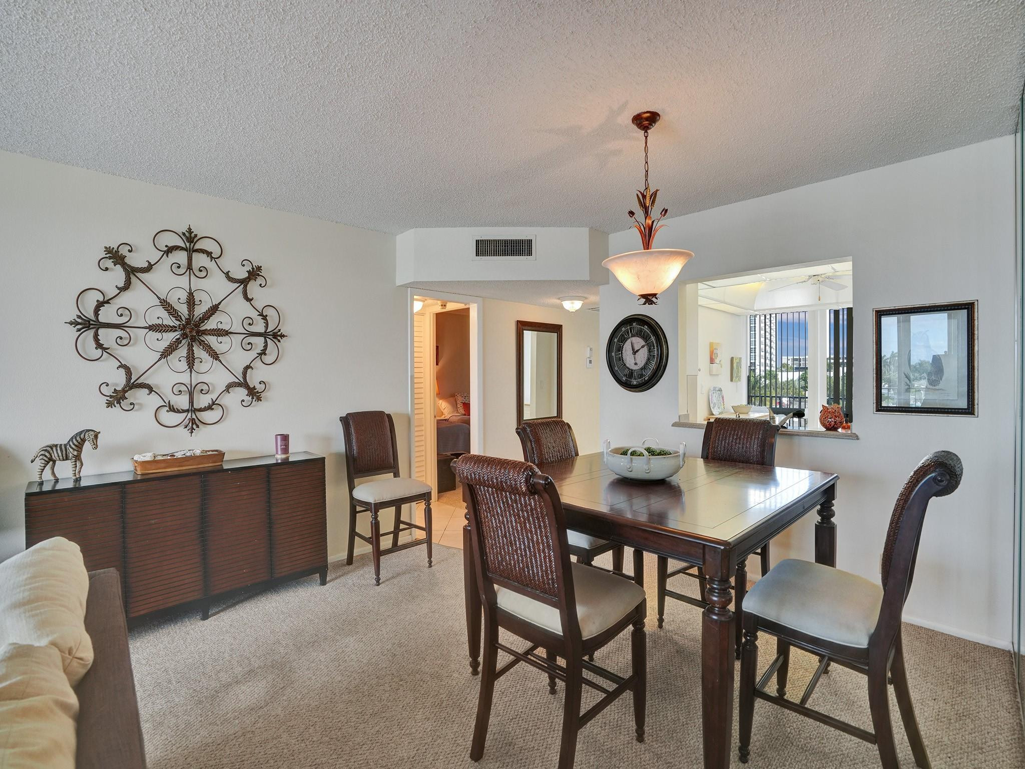 521 N Riverside Dr 308