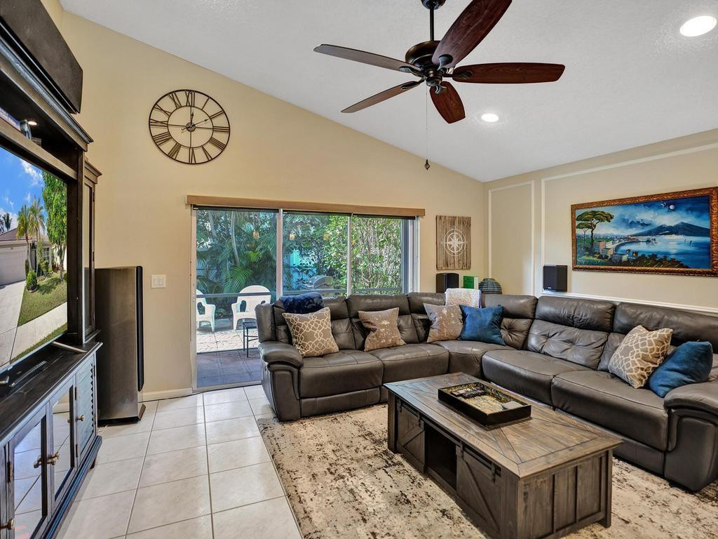 8171 Mystic Harbor Circle